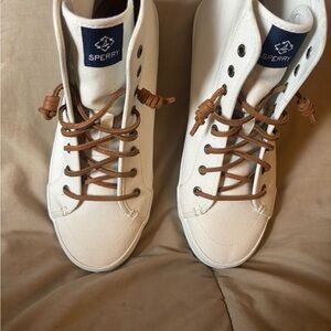 Sperry Cream High-Top Sneakers with Tan Laces